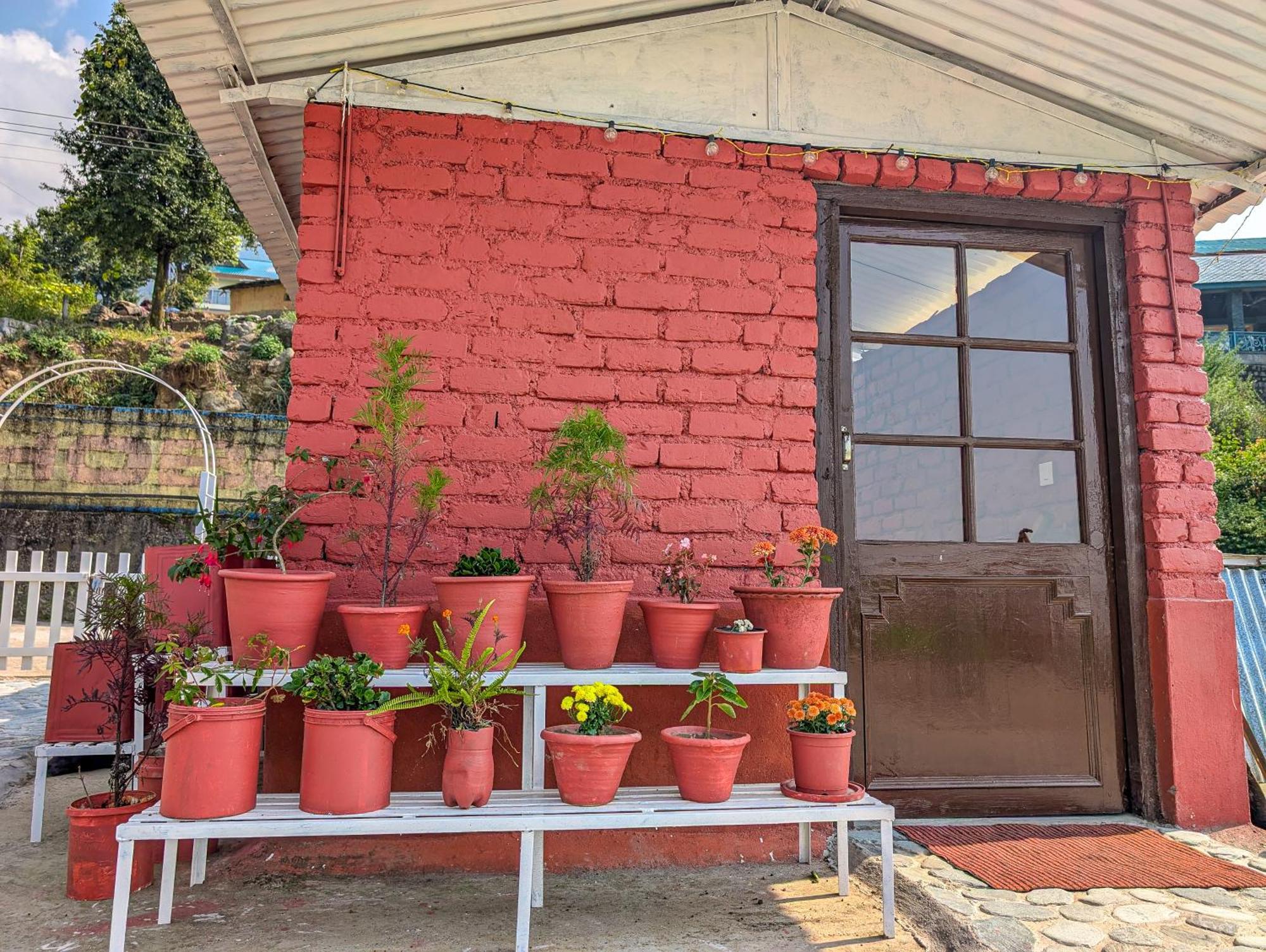 Hobo Hostel Dharamshala Exterior foto